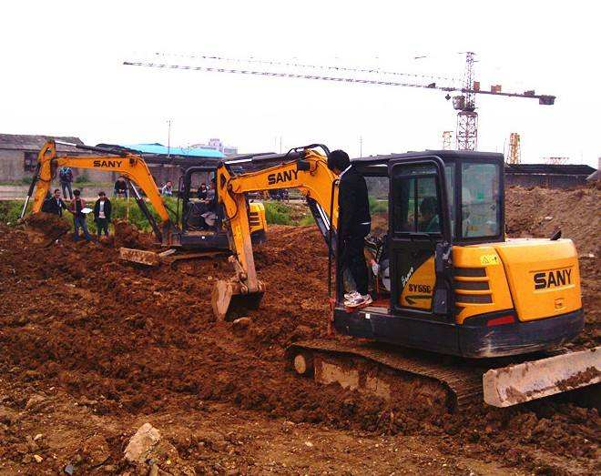 温县挖掘机培训学校